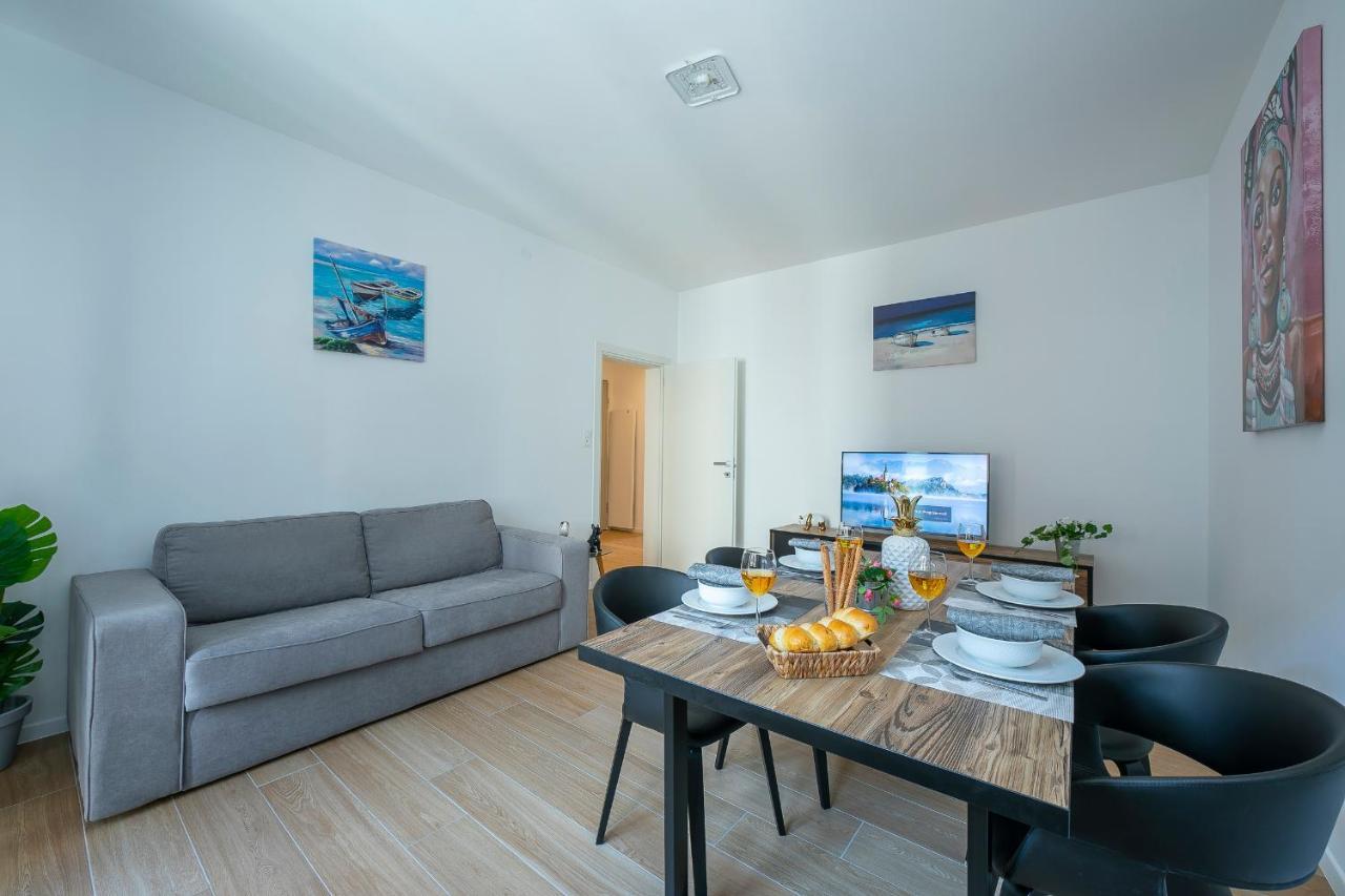 Apartment Boutique Homes